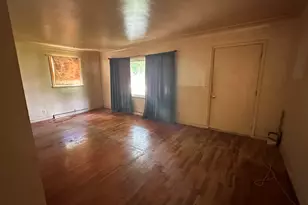1560 Magnolia St, Kalamazoo, MI 49048 - Photo 8
