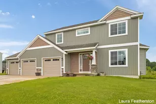 11740 Ridge Water Dr NE, Sparta, MI 49345 - Photo 2