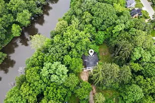 330 Catherine Ct, Allegan, MI 49010 - Photo 2
