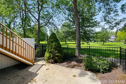 1389 Quarterline Commons #11, Holland, MI 49423 - Photo 36