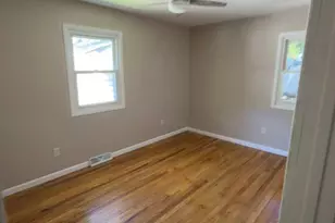 3902 Oriole Ave SW, Wyoming, MI 49509 - Photo 8