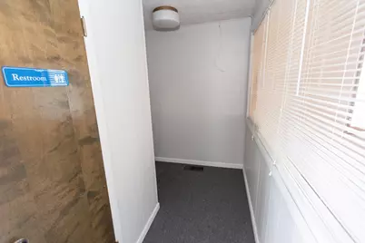31 Vine Street, Hillsdale, MI 49242 - Photo 30