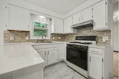 1915 Shorewood Drive, Norton Shores, MI 49441 - Photo 6