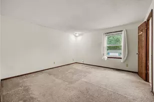 1915 Shorewood Dr, Norton Shores, MI 49441 - Photo 16