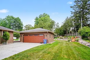 739 Old Gate Rd NW, Grand Rapids, MI 49504 - Photo 32