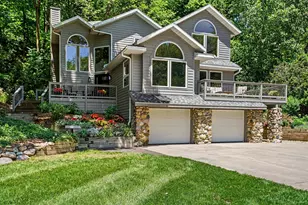 677 Tuttle Rd, Baroda, MI 49101 - Photo 6