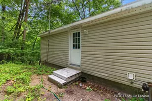 6718 Schmeid Rd, Lakeview, MI 48850 - Photo 44