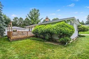 2162 Finsbury Ln NW, Grand Rapids, MI 49504 - Photo 26