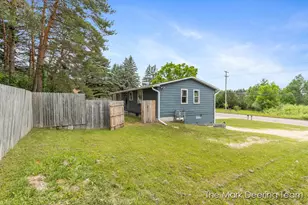 1031 Fuller Ave, Big Rapids, MI 49307 - Photo 34