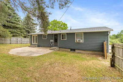 1031 Fuller Avenue, Big Rapids, MI 49307 - Photo 32