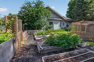 311 S Thompson St, Jackson, MI 49203 - Photo 6