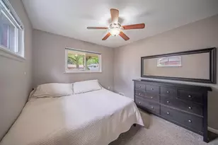 14638 Ellen Dr, Livonia, MI 48154 - Photo 14