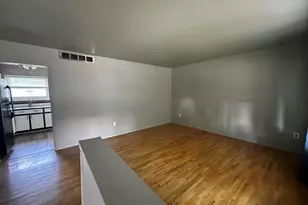 9856 Van Buren St, Belleville, MI 48111 - Photo 4