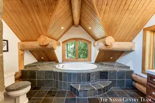 18131 N Fruitport Rd, Spring Lake, MI 49456 - Photo 44