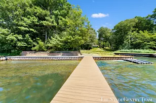 18131 N Fruitport Rd, Spring Lake, MI 49456 - Photo 10