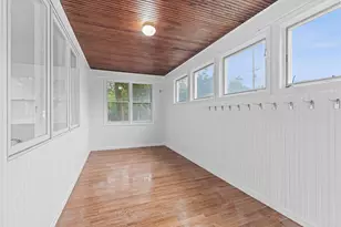 1632 W Lakewood Blvd, Holland, MI 49424 - Photo 4