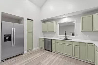 1632 W Lakewood Boulevard, Holland, MI 49424 - Photo 16