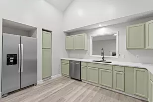 1632 W Lakewood Blvd, Holland, MI 49424 - Photo 16