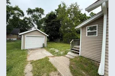 612 Ada Avenue, Muskegon, MI 49442 - Photo 2