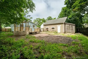 700 Oak Ave, Muskegon, MI 49442 - Photo 20