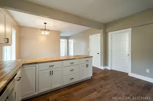 700 Oak Ave, Muskegon, MI 49442 - Photo 8