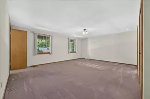 8441 Sarah Ln, Grosse Ile, MI 48138 - Photo 34