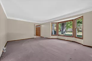 8441 Sarah Ln, Grosse Ile, MI 48138 - Photo 16
