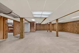 8441 Sarah Ln, Grosse Ile, MI 48138 - Photo 52