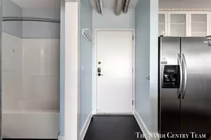 600 Broadway Ave NW, Grand Rapids, MI 49504 - Photo 8