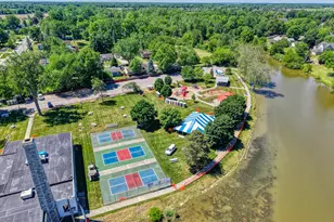 405 Washington St, Dundee, MI 48131 - Photo 30