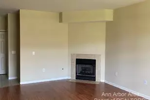 3254 Primrose Ln, Ypsilanti, MI 48197 - Photo 2