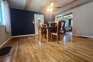 301 N Sheldon St, Charlotte, MI 48813 - Photo 10