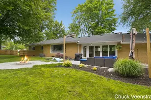 413 Sherman St, Middleville, MI 49333 - Photo 10