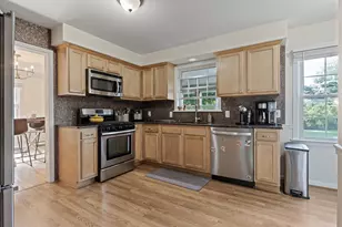 17519 Melrose St, Southfield, MI 48075 - Photo 8