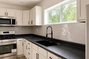 657 Allen Ave, Muskegon, MI 49442 - Photo 10