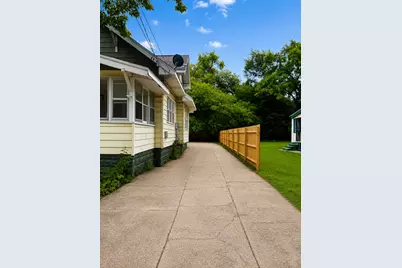 657 Allen Avenue, Muskegon, MI 49442 - Photo 2