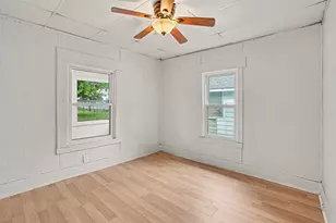 112 Sharon Ave, Battle Creek, MI 49017 - Photo 12