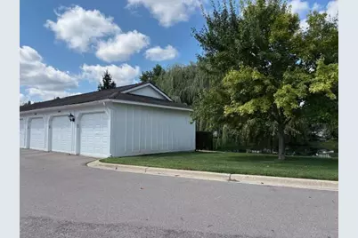 2692 S Knightsbridge Circle, Ann Arbor, MI 48105 - Photo 22