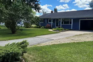 3097 Marvin Dr, Adrian, MI 49221 - Photo 2