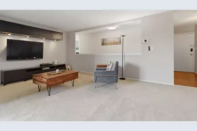 1050 Wall Street #3E, Ann Arbor, MI 48105 - Photo 4