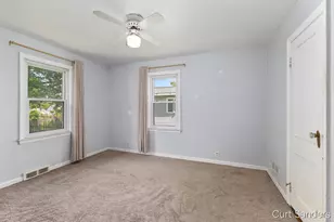 563 Ferris St NW, Grand Rapids, MI 49544 - Photo 8