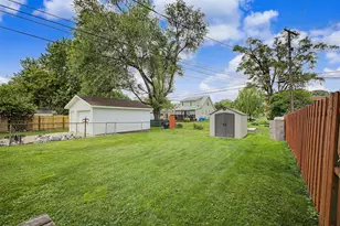 26154 Pennie St, Dearborn Heights, MI 48125 - Photo 20
