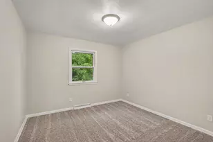 6083 Woodlea Dr, Kalamazoo, MI 49048 - Photo 14