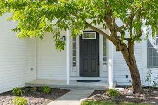 3126 Fairhaven Ct, Ann Arbor, MI 48105 - Photo 4