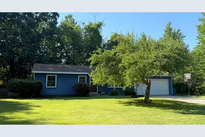 16613 Hemlock Drive, Spring Lake, MI 49456 - Photo 2