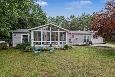 4448 E River Road, Buchanan, MI 49107 - Photo 4