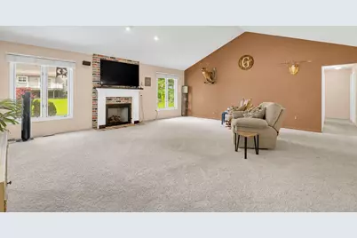 1198 Ridgeview Circle, Lake Orion, MI 48362 - Photo 8