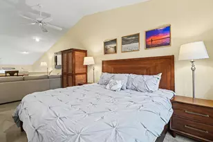 84 Harbor Dr, Ludington, MI 49431 - Photo 22