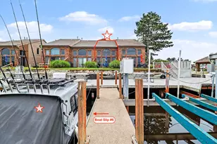 84 Harbor Dr, Ludington, MI 49431 - Photo 32