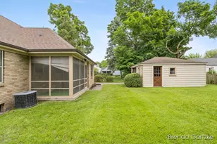 1012 Northlawn St NE, Grand Rapids, MI 49505 - Photo 28